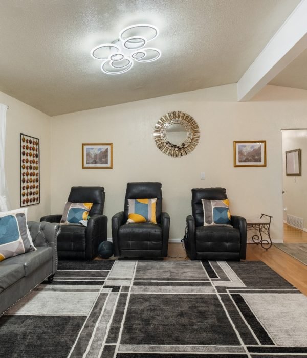 WhatsApp Image 2025-05-08 at 16.23.04_46c46979